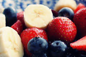 Afbeeldingsresultaat voor banana and berries